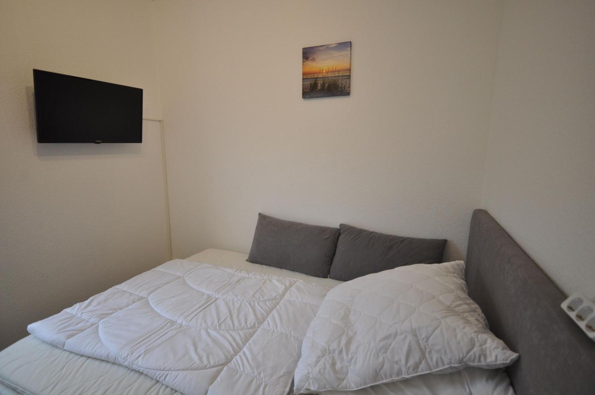 Nr 201 - Ferienhaus Am Tief Neuharlingersiel Buitenkant foto